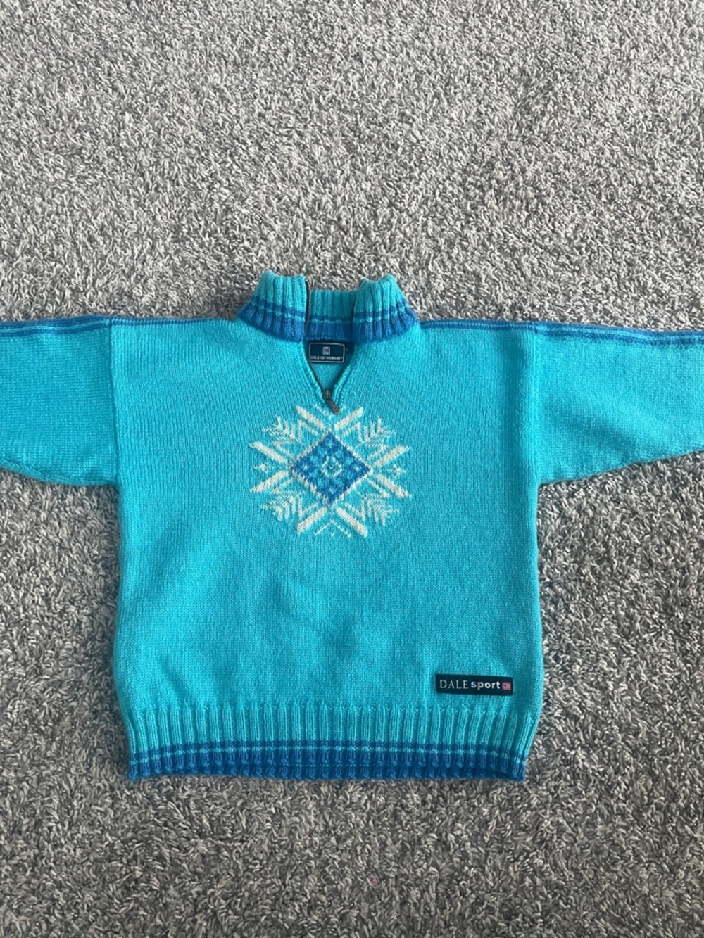 Dale of Norway Turquoise V-Neck Snowflake Knit Sweater